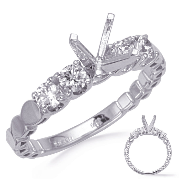 14 KT Rounds Shape White Gold Engagement Ring
